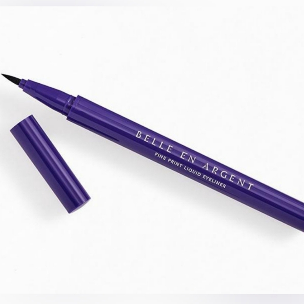 🆕️Belle En Argent Liquid Eyeliner - Fine Print -Black